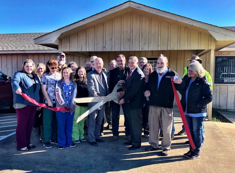 City of Waldron Welcomes New Medical Clinic