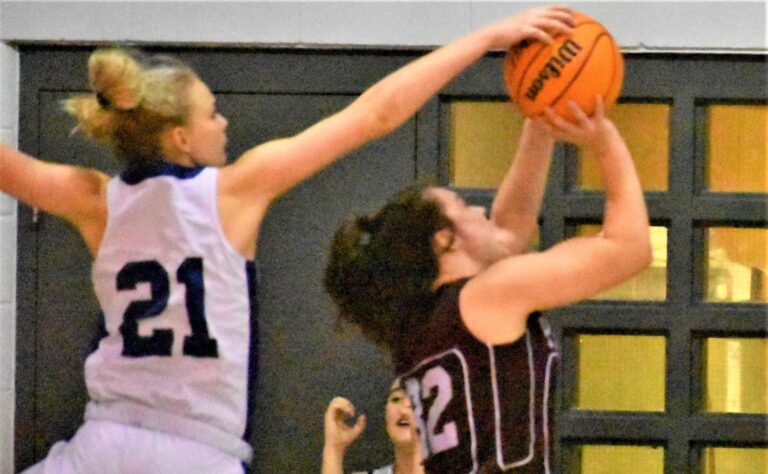 Paris Jr. Lady Eagles Bounce Back With Big Win Over Perryville