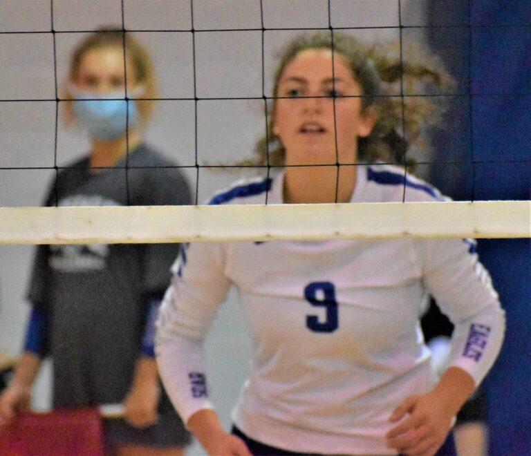 Paris Sweeps Lincoln 3-0; Showdown Set at Hackett on Thursday