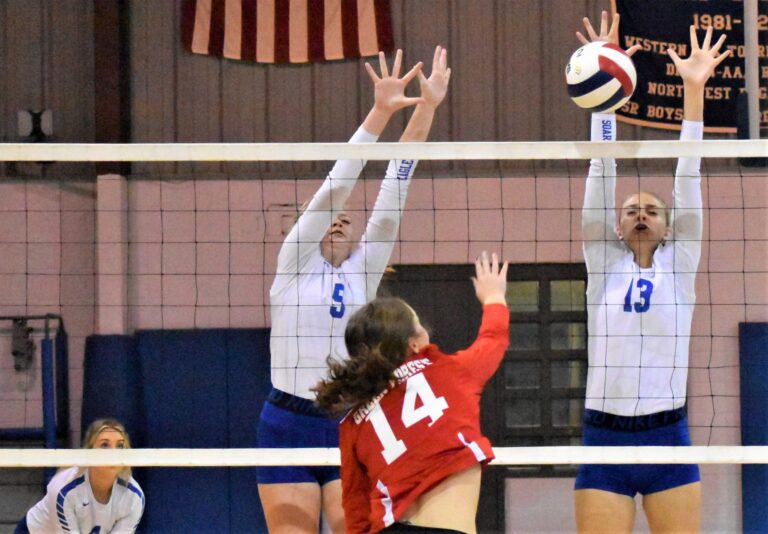 Paris Defeats Green Forest for Third Conference Win