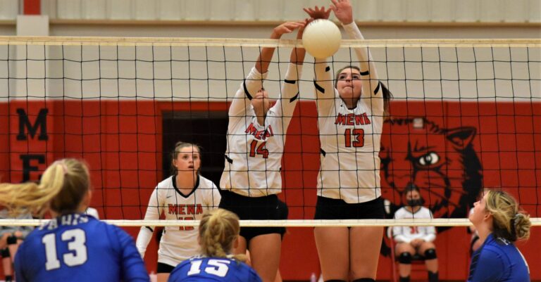 Paris Drops Second Non-conference Match of the Season to Class 4A Mena