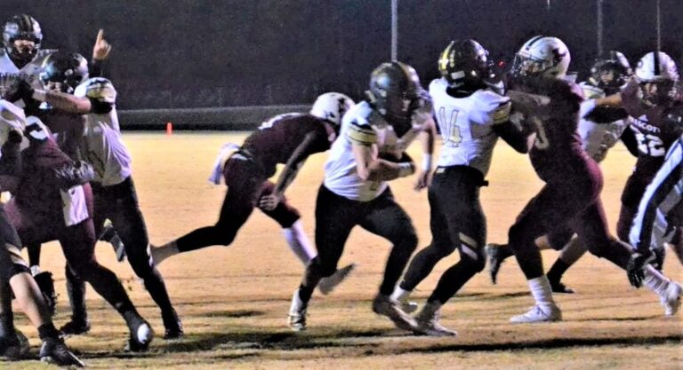 Charleston to Contend for Class 3A-1 Football Title
