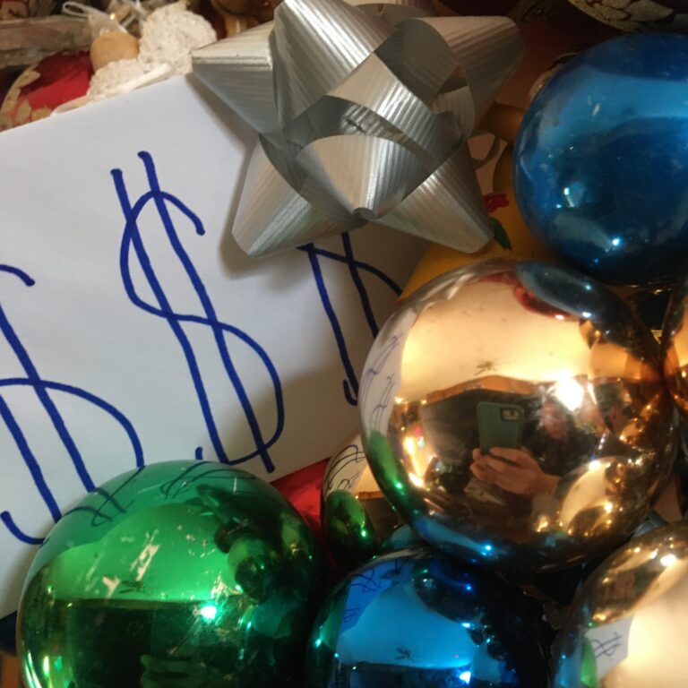 Saving Money at Christmas
