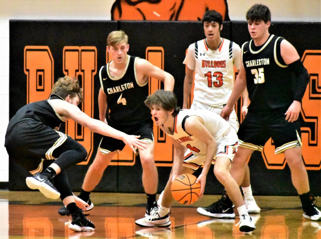 Waldron Bulldogs Win the 3A4 Boys Basketball Championship Resident