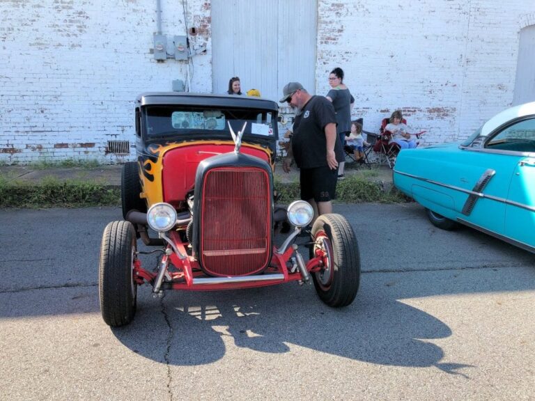 GHS Junior Hosts Benefit Car Show