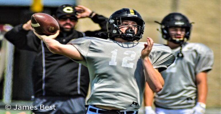 Charleston Looks to Improve in 2021 on Undefeated 3A-1 Football Championship