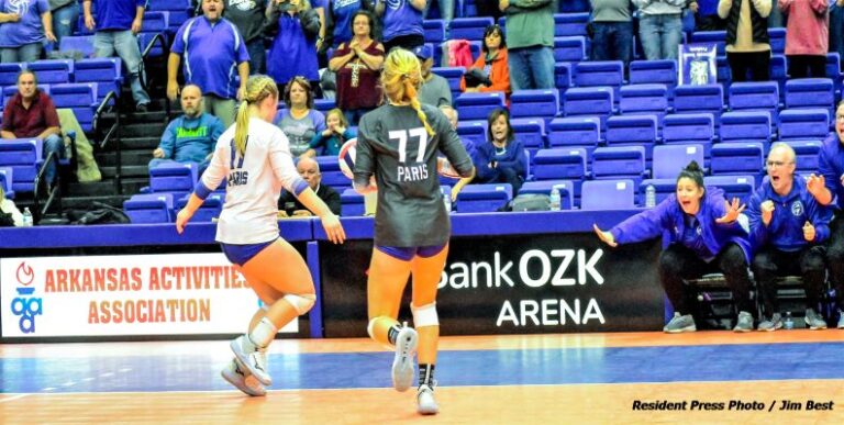 Paris Plays Flawlessly in 3-0 Win Over Hackett for 3A State Volleyball Championship Win