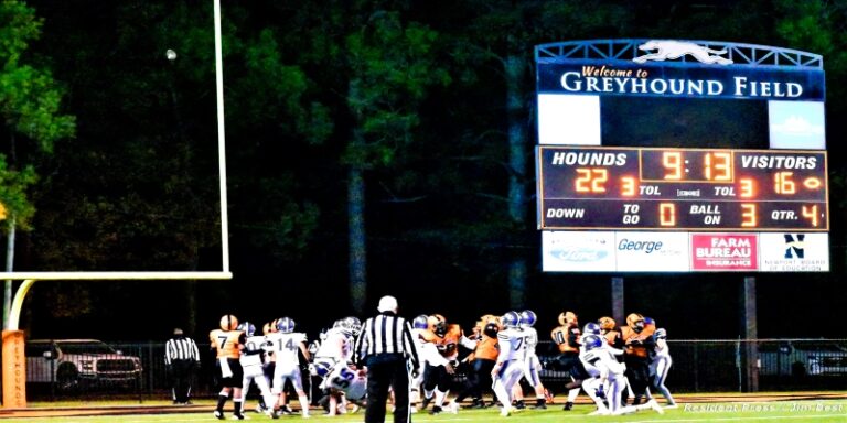 An Eagle Earns Its Honor From the Storms It Endures: Paris Drops a Close Second Round Playoff Game at Newport