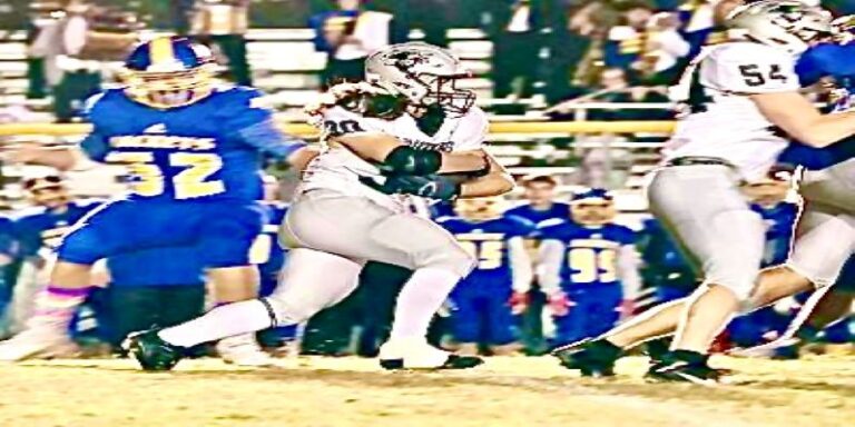 Paris Hosts Searcy Riverview Friday in First Round of 3A State Football Playoffs
