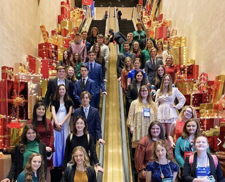 Thirty-seven Arkansas 4-H members attend centennial National 4-H Congress in Atlanta