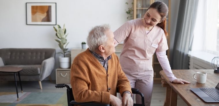 How To Tell If Your Parent Needs Assisted Living