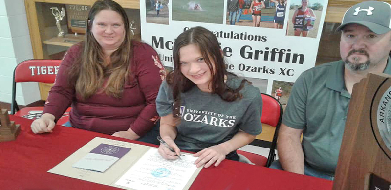 University of the Ozarks-McKenzie Griffin-Mansfield-track-cross country-running