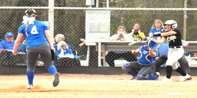 Ross Leads Charleston Past Paris, 9-5, in 3A-4 Conference Softball