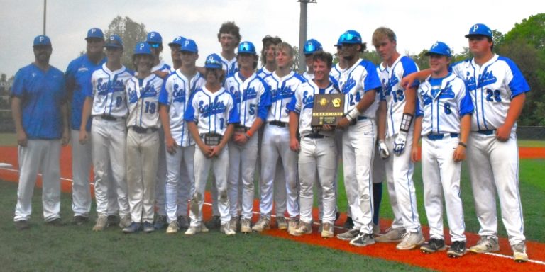 Paris Defeats Elkins 15-5 in Six Innings to Win 3A Region 1 Baseball Tournament