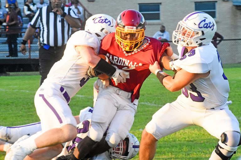 Booneville Takes 36-0 Lead and Never Looks Back in 36-6 Win at Pine Bluff Dollarway