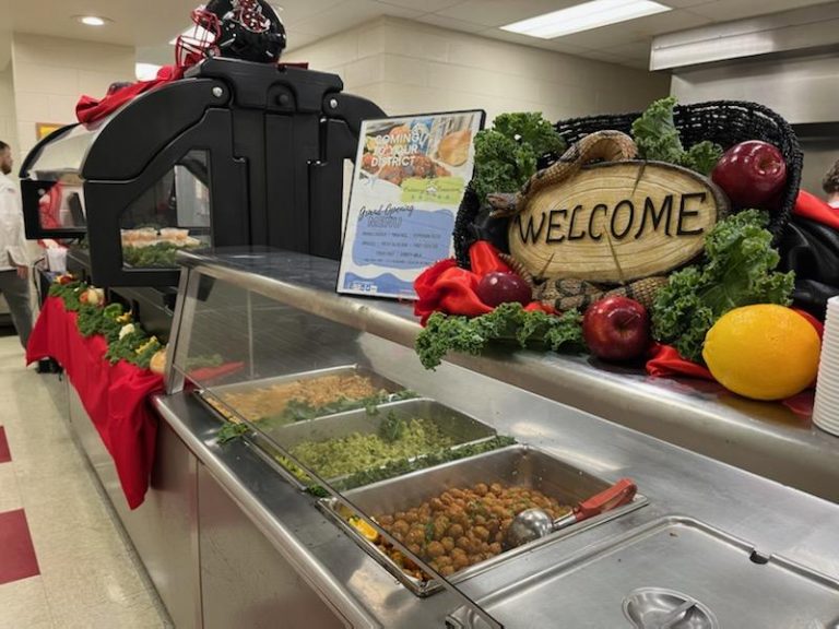 Magazine School Lunch Makeover, Parents Welcome