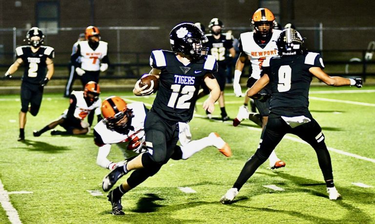 Charleton and Booneville Both Advance With Quartefinals State Playoff Wins