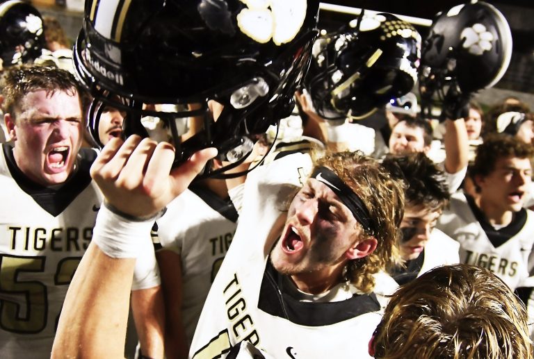 Charleston Routs Rison 27-0 to Advance to State Championship Game