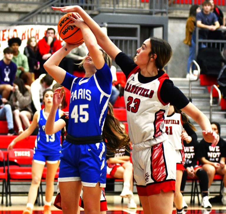 Bill Frye Holiday Tournament Proves Once Again to be a Classic; Lady Tigers Defeat Paris for the Championship