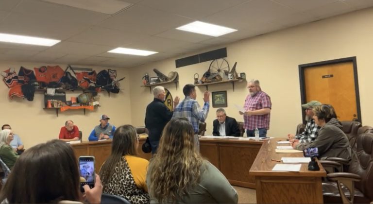 Ashford and Gilbert Appointed to the Waldron City Council