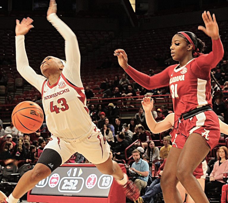 Lady Razorbacks Fall Short in Critical Home Loss to Alabama