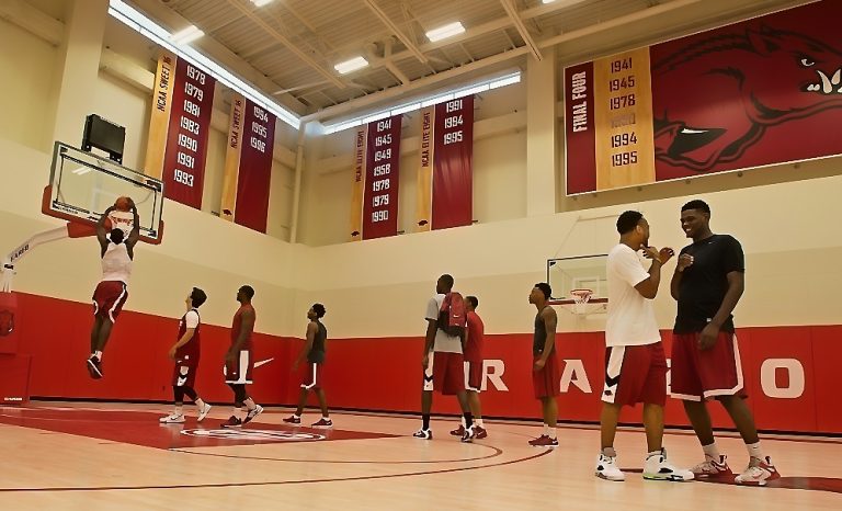 Razorbacks Basketball Performance Center to Be Renamed After Martin Family Donation