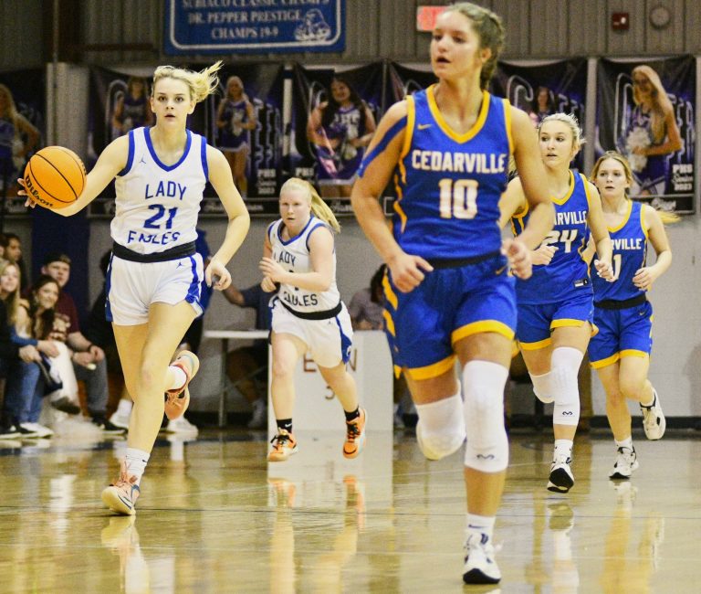 Paris’s Brailey Forst Playing Her Best Basketball at the Right Time for the Lady Eagles