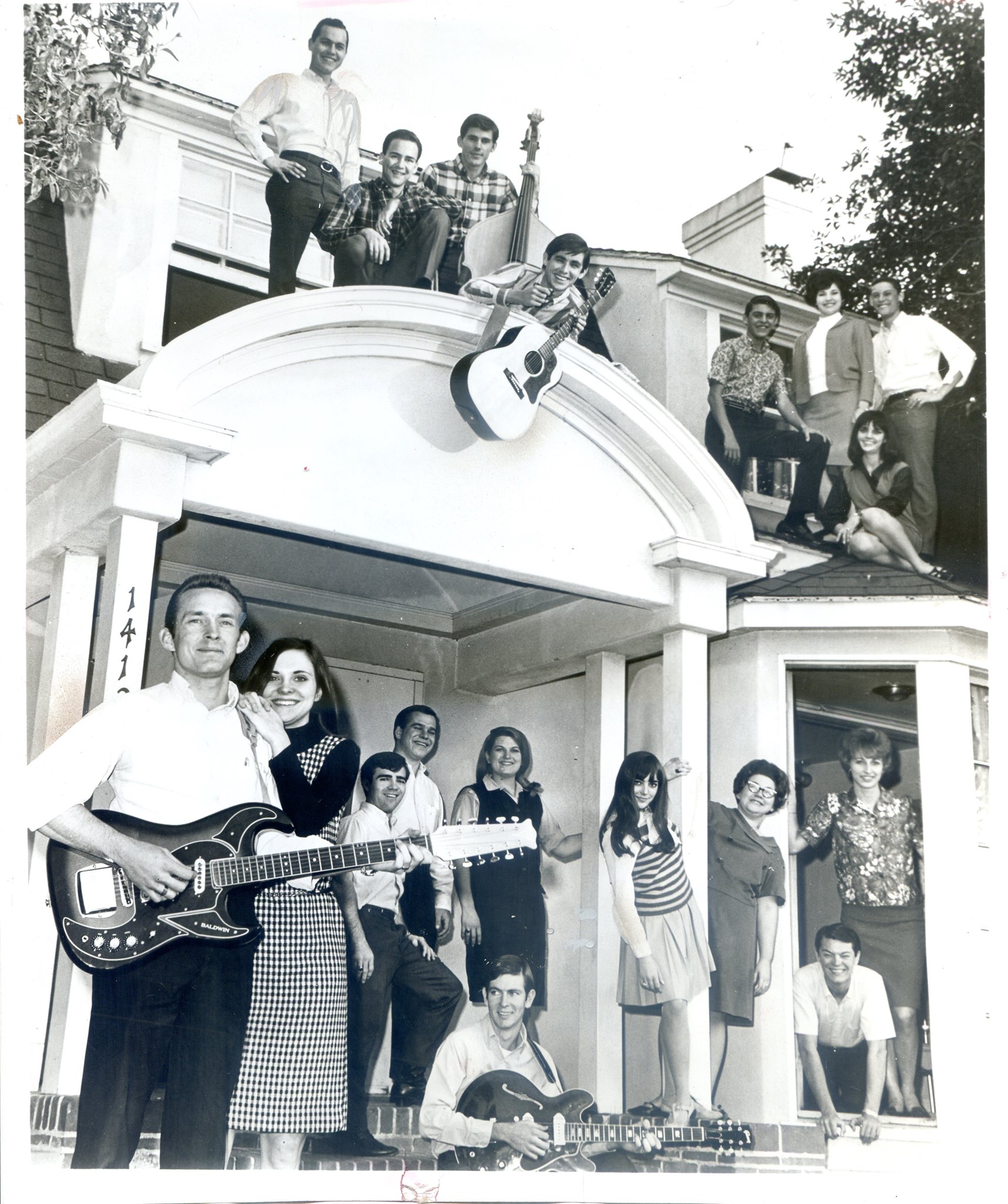 Timepiece: Hippie Generation | Resident News Network