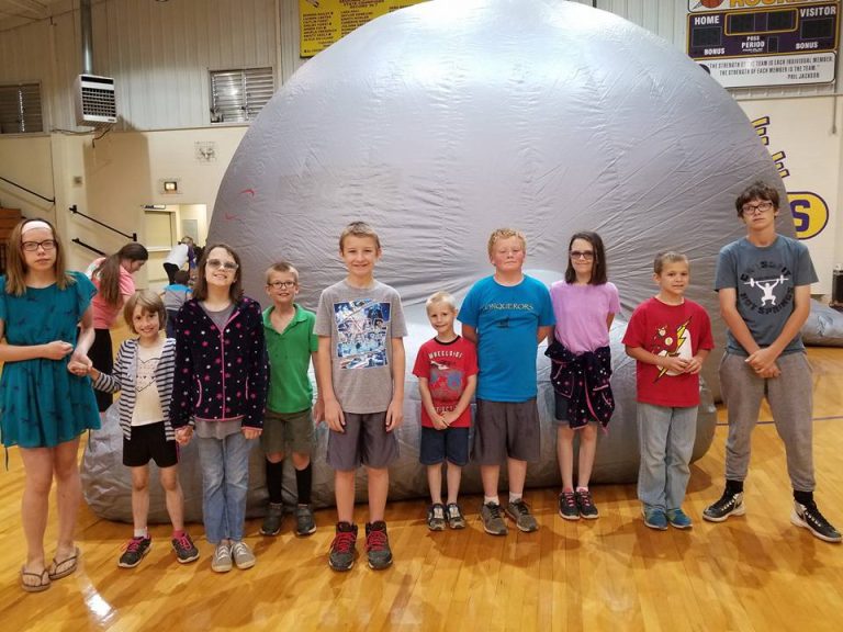 Area Students Explore the Universe