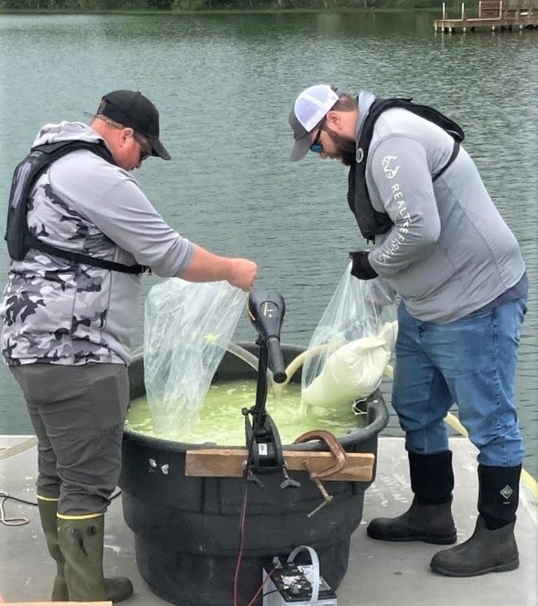 AGFC Biologists Fertilize Local Lakes: Hinkle, Jack Nolen, Sugarloaf