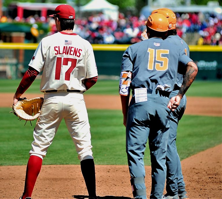 Hogs Host South Carolina This Weekend in Final Regular Season Home Series