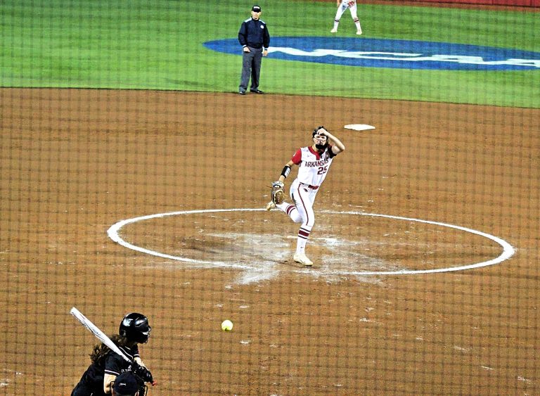 Arkansas Shuts Out Harvard 11-0 in Late Night NCAA Tournament Win