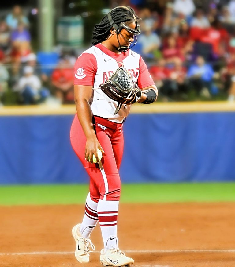 Delce Throws Shut-out Against Notre Dame; Arkansas Advances to Regional Final