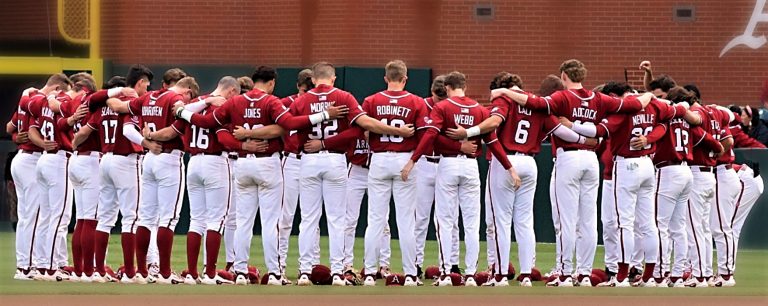 Pitching and Long Ball Powers Arkansas Past Mississippi State, 6-2