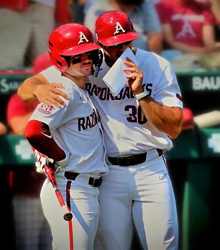 Arkansas Defeats Santa Clara 13-6 to Advance in NCAA Regionals