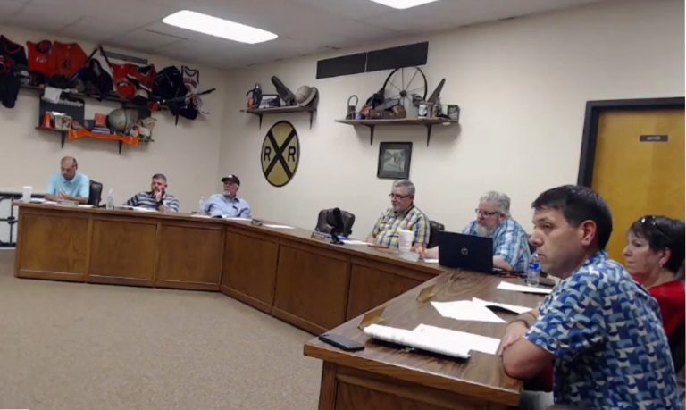 Waldron City Council Meets in Special Session; Discusses Call for Special Election