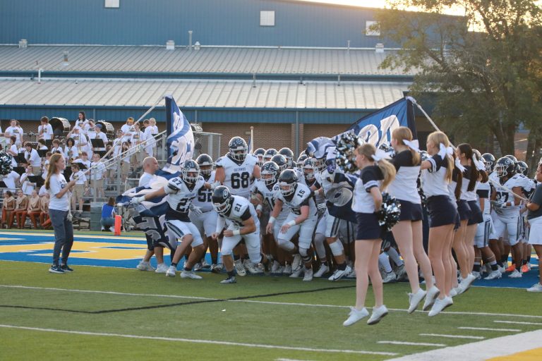 Bulldogs Win Over Mountain Home