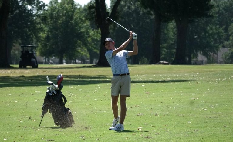 Cooke earns medalist honors at NSU Invitational