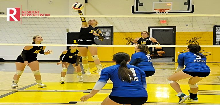 Hackett Takes Command of 3A West with 3-0 Win Over Paris