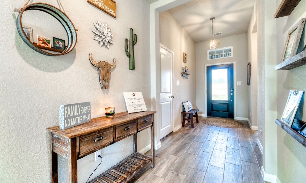 Welcome Guests with Charming Entryway Furniture & Decor