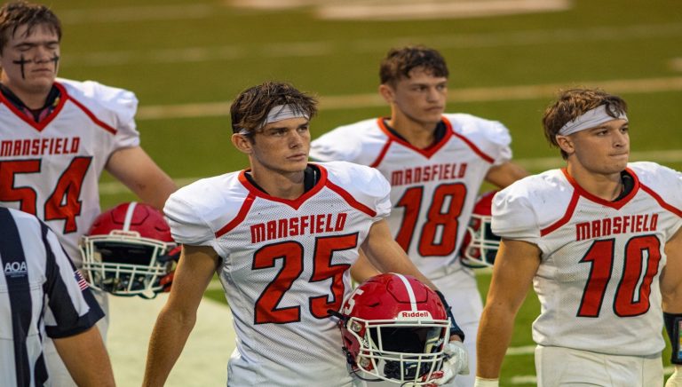 Mansfield Muscles Past Lavaca 43-19
