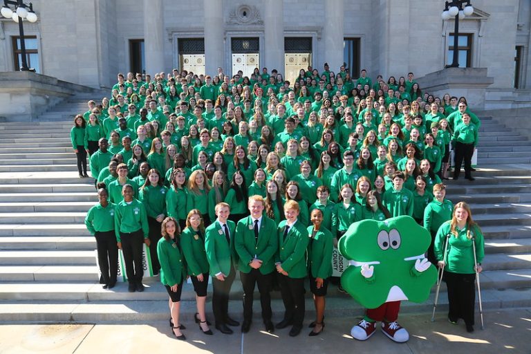 Arkansas 4-H clubs celebrate National 4-H Week