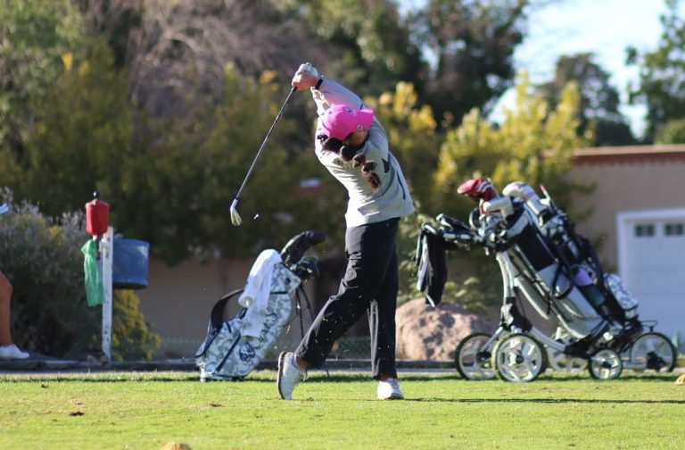 Women’s Golf ties for sixth at Nick Turner Invitational