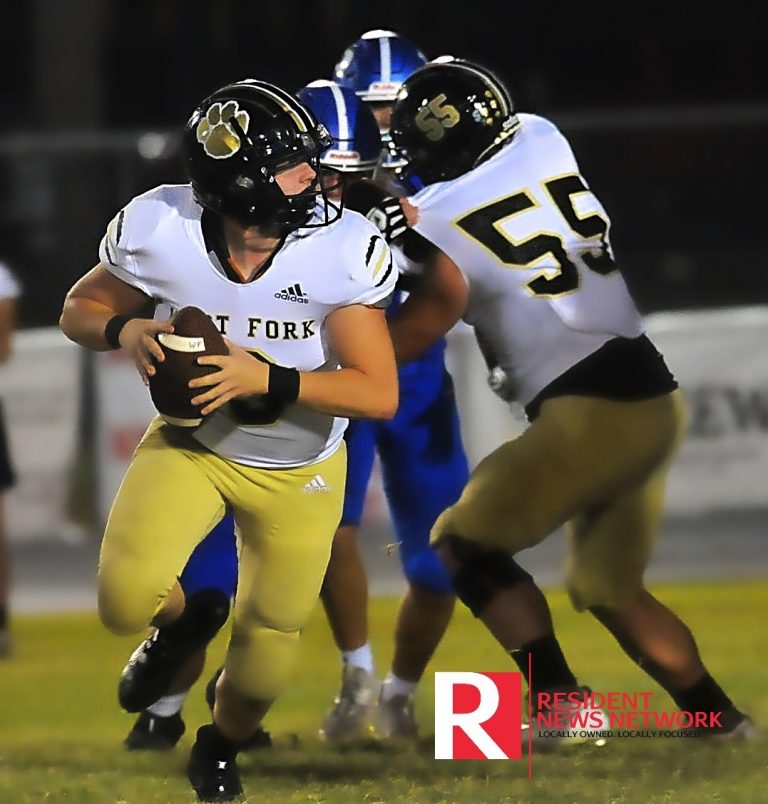 Charleston Travels to West Fork This Friday in Conference Play