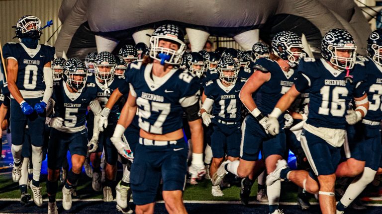 Bulldogs Beat Bruins For Fourth Straight Trip To The State Championship