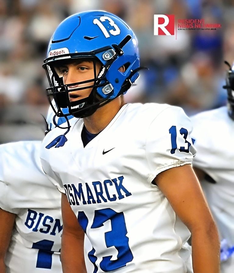 Charleston Hosts Bismarck on Friday in Second Round of 3A State Football Playoffs