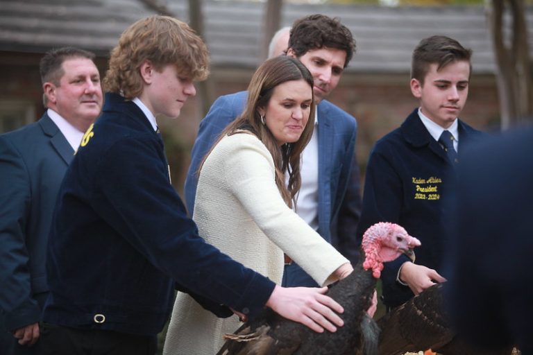 State celebrates Turkey Week ahead of holiday Governor pardons two turkeys