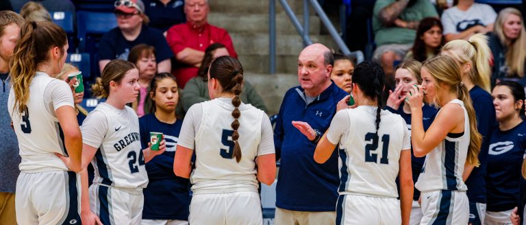 Lady Bulldogs Sweep Lady Goblins