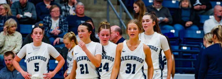 Lady Bulldogs Outpace Lady Bombers