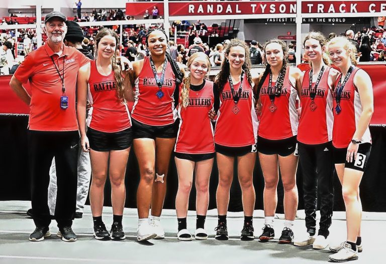 Magazine Races to Fourth Place Team Finish at State Indoor Track Championships